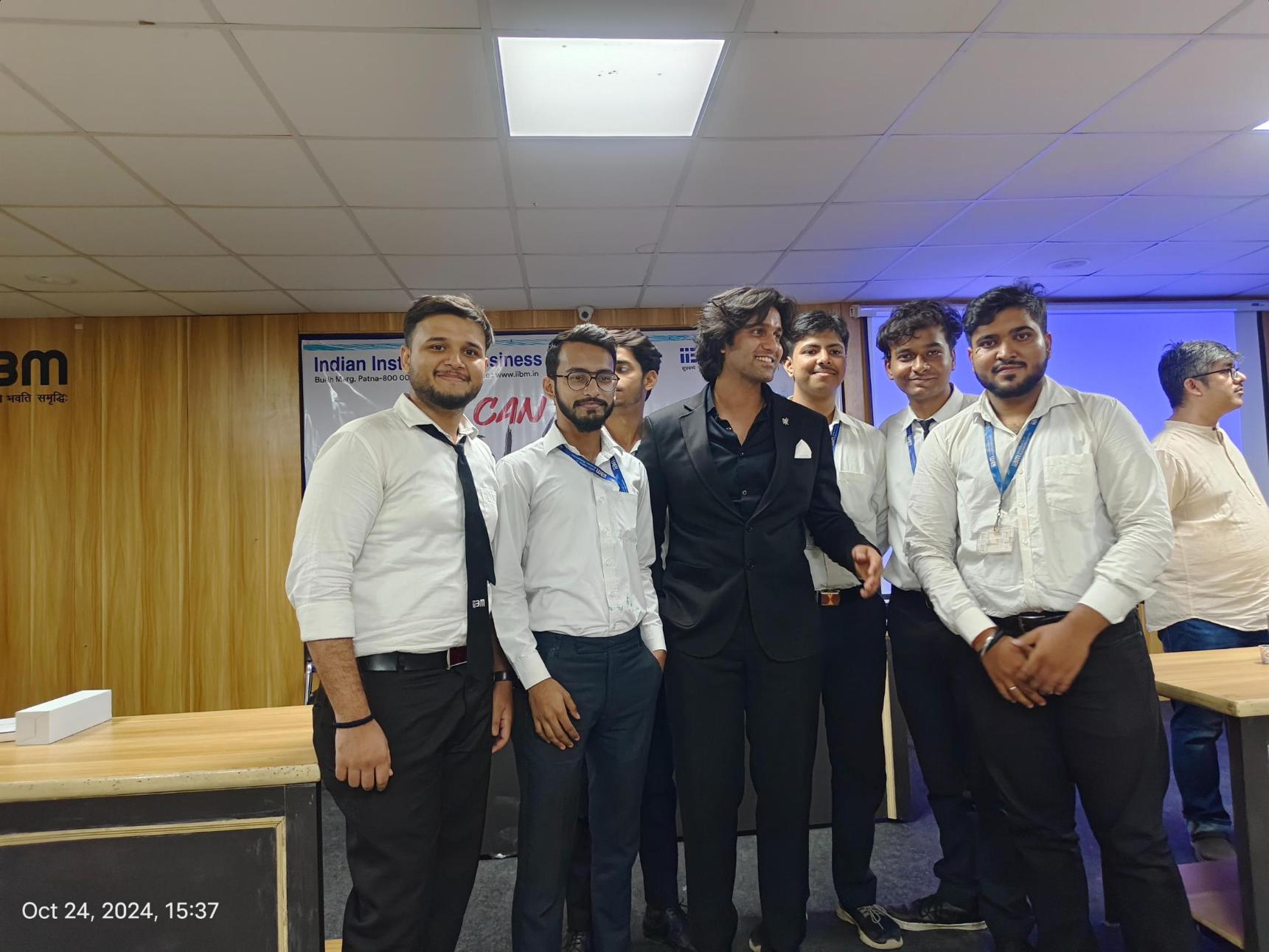 Rahul Soni Conducts “All Can Sketch” Workshop for PGDM, BBA, BCA & MAMC Students at IIBM and ZHI Patna